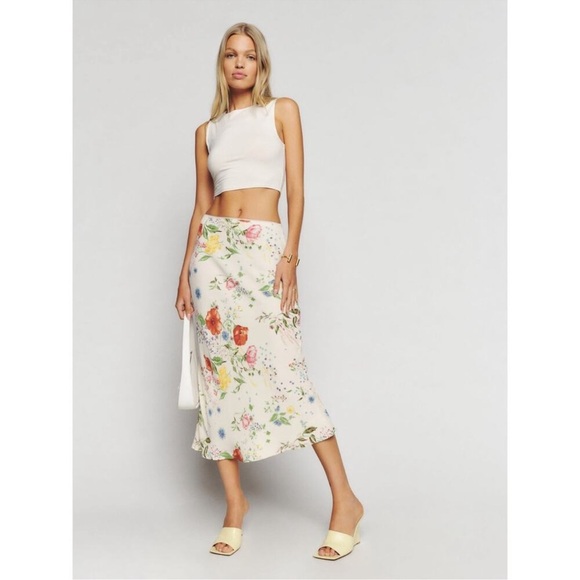 Reformation Layla Skirt Midi Maxi in Etude Cream Floral 2 - Picture 8 of 14